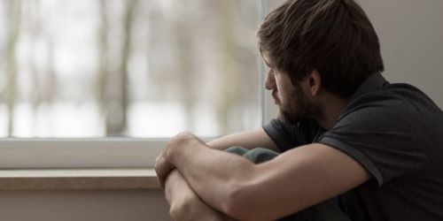 Tình trạng trầm cảm ngày càng phổ biến ở nam giới hiện nay 